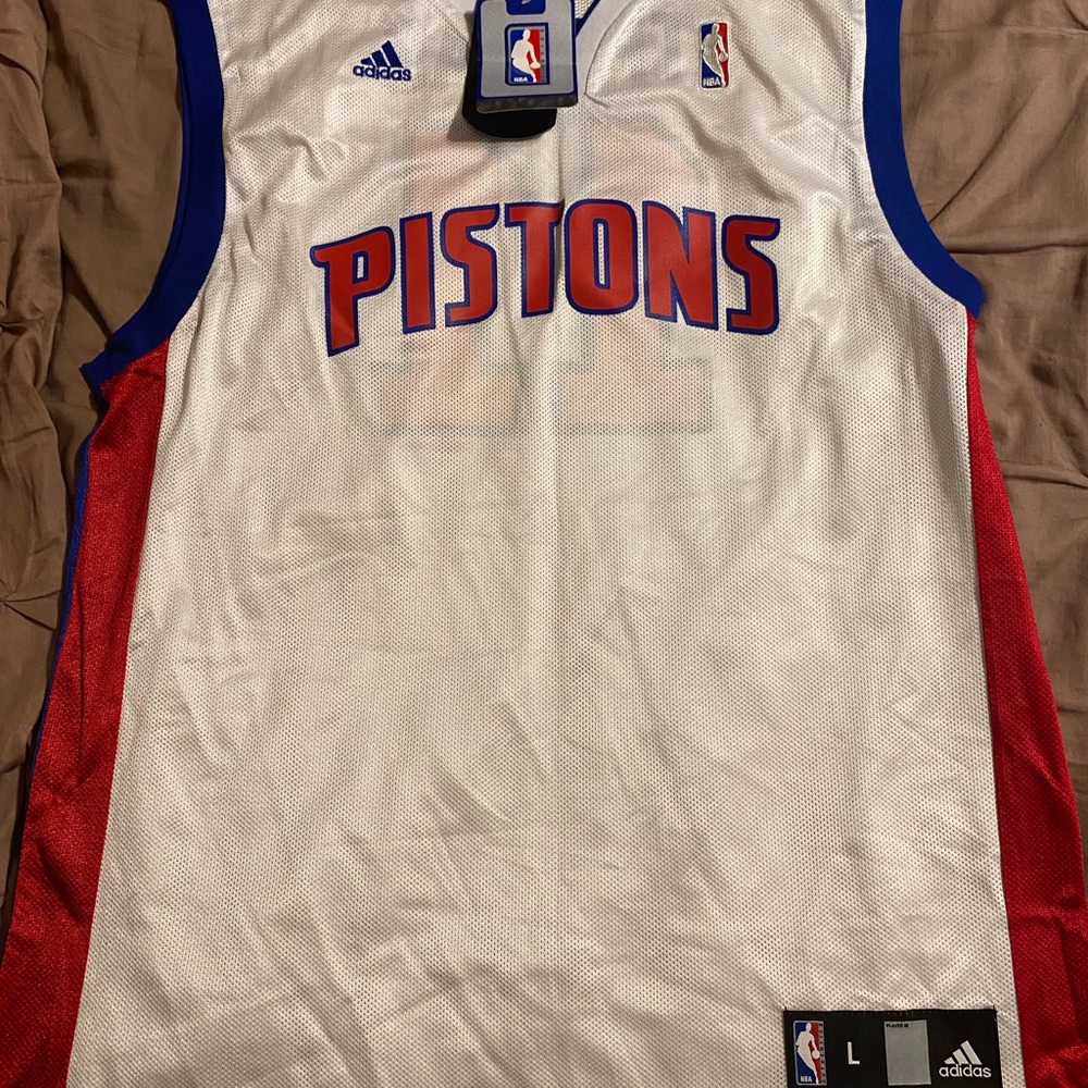Adidas Detroit Pistons Isaiah Thomas jersey